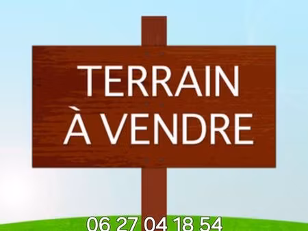 terrain à murs erigné 603m2