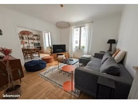appartement 2 chambres 82m2 martroi-jeanne d'arc