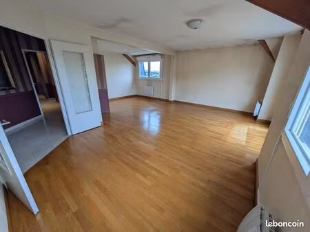 appartement 4 pièces 93 m²