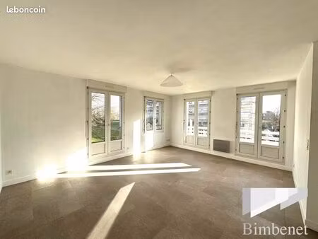 appartement 4 pièces 94 m²