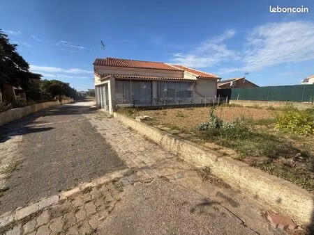 maison sur 1953m2 de terrain divisible
