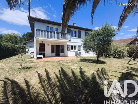maison familiale 7 pièces 157 m²