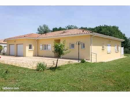 villa 4 pièces 160 m²