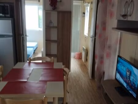 mobil-home avec son terrain