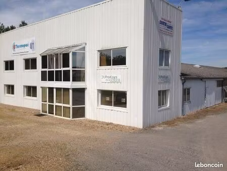locaux artisanaux de 200 à 300m2