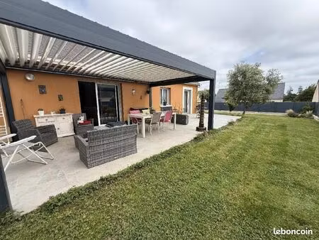 pavillon 6 pièces 120 m²