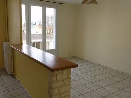 appartement 3 pieces 54 m2 boen sur lignon 42130