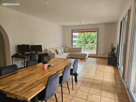 résidence saint mury – grand t2 79 m² – piscine/tennis/parc
