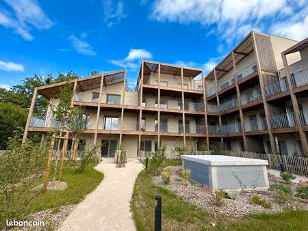 appartement 4 pièces 101 m²