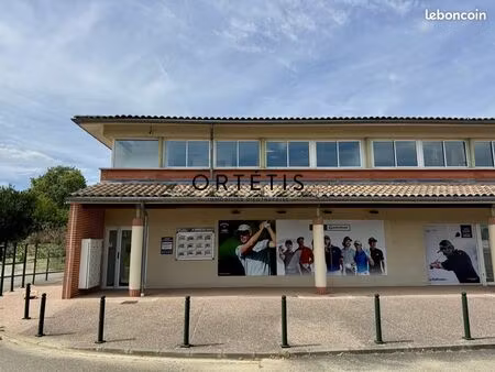 bureaux 72 m² seilh