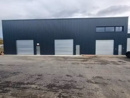 local entrepôt garage bureau stockage