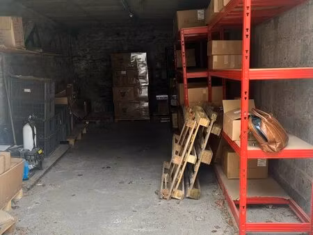 vends garage loué