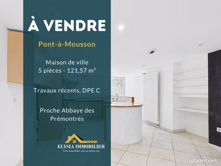 maison de ville 5 pièces 122 m²