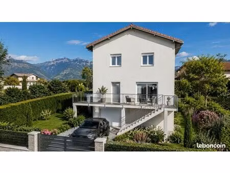 maison 5 pièces 126 m²