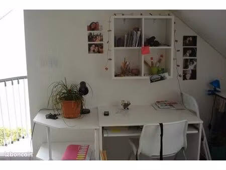 beau studio meublé et tout équipé