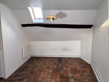 studio lumineux 21 m² – jardin avec accès rivière – 340 cc
