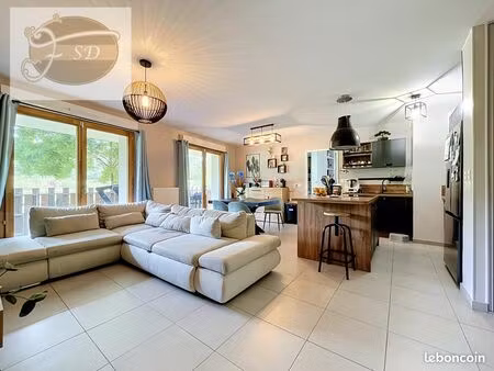 appartement 5 pièces 95 m²