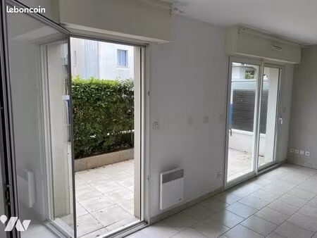 studio 1 pièce 29 m²
