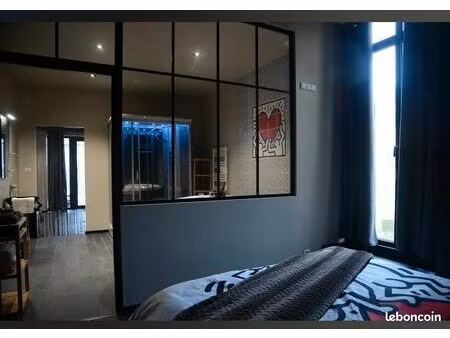 appartement atypique type loveroom