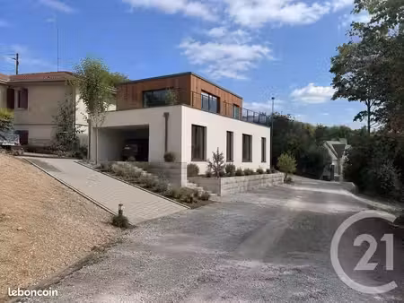 terrain 400 m² saint max
