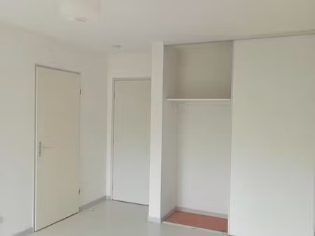 studio - a 100 métres de l'iut et du tramway