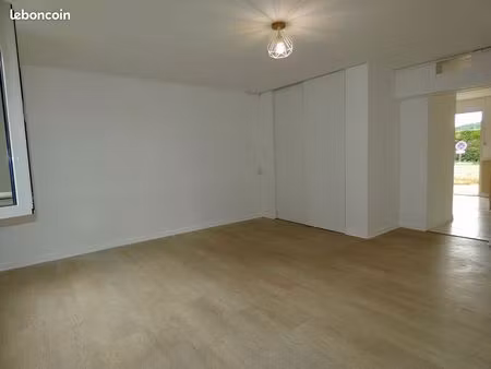 appartement 2 pièces 51 m²