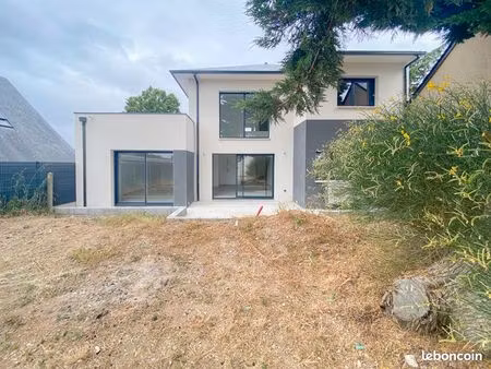 maison 5 pièces 150 m²