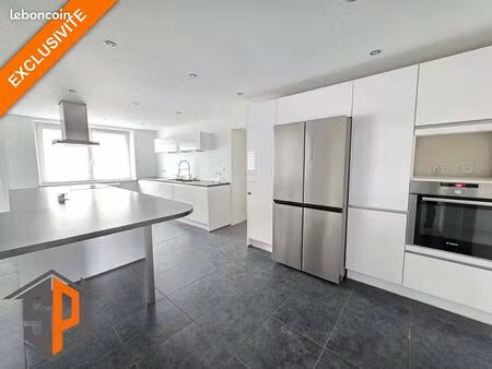 maison 8 pièces 190 m²