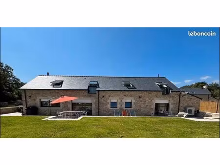 à louer charmante longère de 150 m²