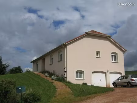 maison 6 pièces 144 m2