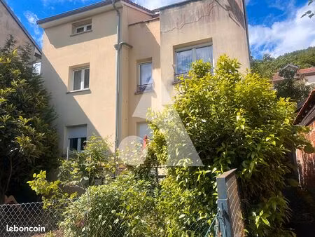 propriété 7 pièces 180 m²