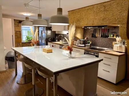 maison de caractère rénovée  4 chambres   193m2  proche luxembourg