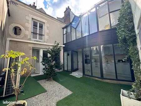 chambre privée meublée dans grande maison