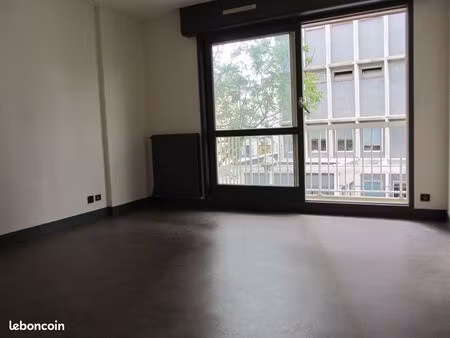 f1 de 30 m2 quartier de gaulle
