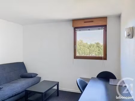studio 1 pièce 18 m²