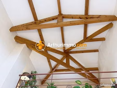 villa 6 pièces 160 m²