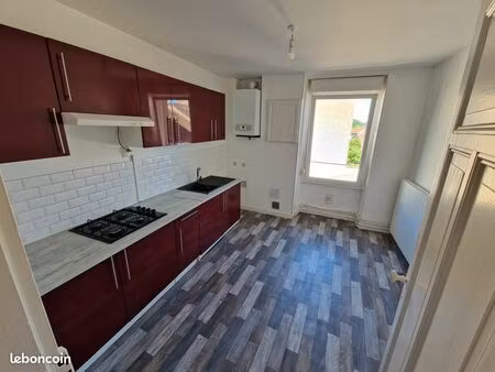 appartement f4 – 80 m² – centre-ville baccarat