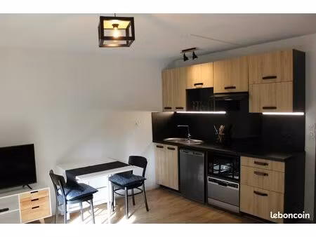 loue t1 24 m2 meuble equipe dans résidence aménagée