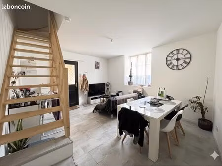 appartement 3 pièces 45m2