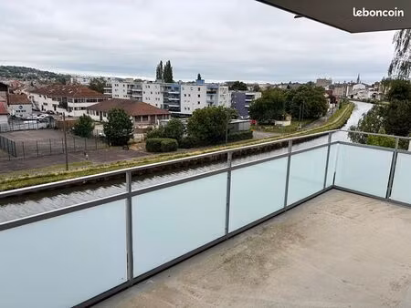 appartement 4 pièces 98 m²