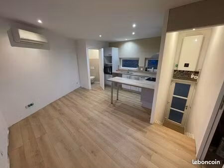 appartement 31m2 et deux garages