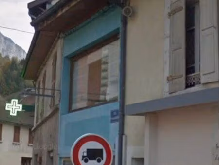 appartement avec locale commerciale