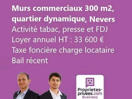 local commercial 300 m²