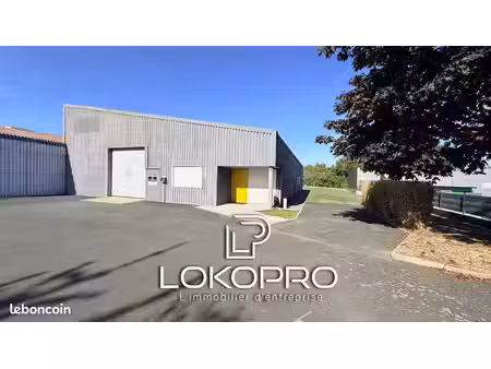 local 400 m² saint-christophe-du-bois