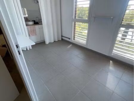 local professionnel à louer – 30 m²