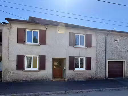 propriété 6 pièces 153 m²