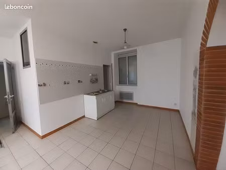 appartement t3 - 50m2 - retiers