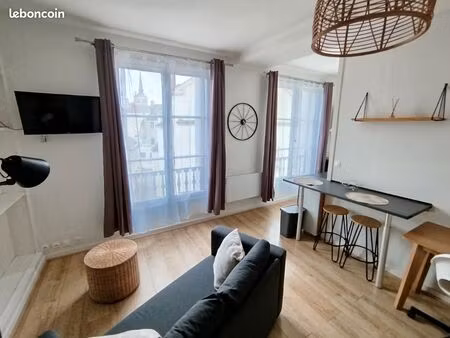 studio meublé saumur centre-ville