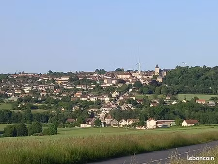 maison proximité ville
