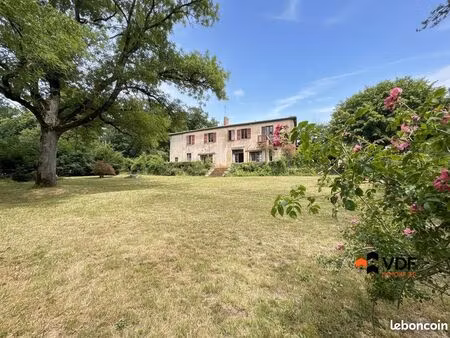 propriété 15 pièces 470 m²
